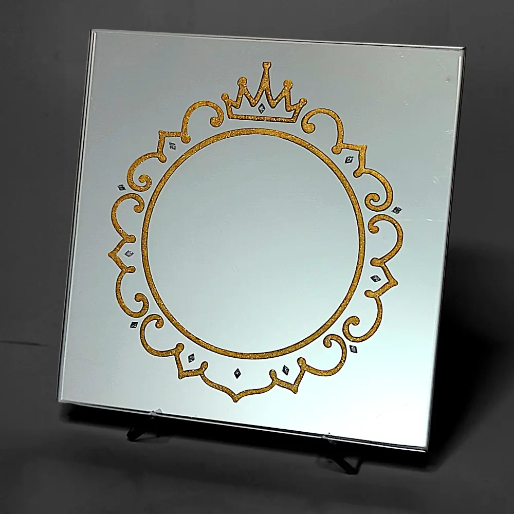 Princess Mirror Gold Infill SQ-Acrylic-Easel-BG-BLACK