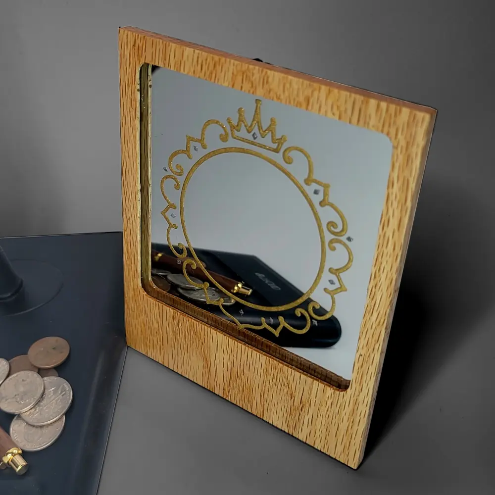 Princess Mirror Gold Infill SQ-bg-bLACK