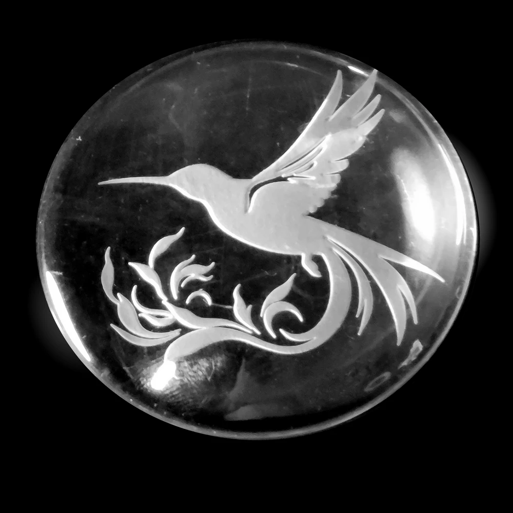 hummingbird cabochon, nature symbol gift, inspirational wildlife art, hummingbird collectible, minimalist nature decor, resilience symbol, handcrafted wildlife token, uplifting nature design