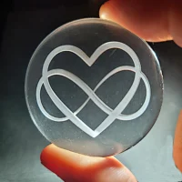 infinity heart cabochon, eternal love symbol, romantic gift idea, minimalist love art, infinity heart design, meaningful relationship token, symbolic love collectible, modern romantic decor